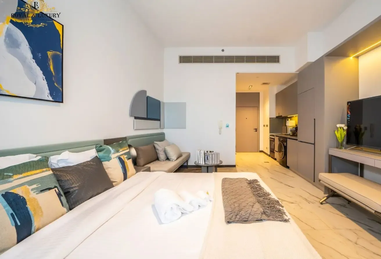 Spacious Studio | Executive & Family Friendly