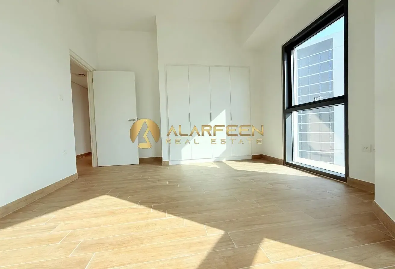 3BHK Unfurnished Home with Road View in a Family
