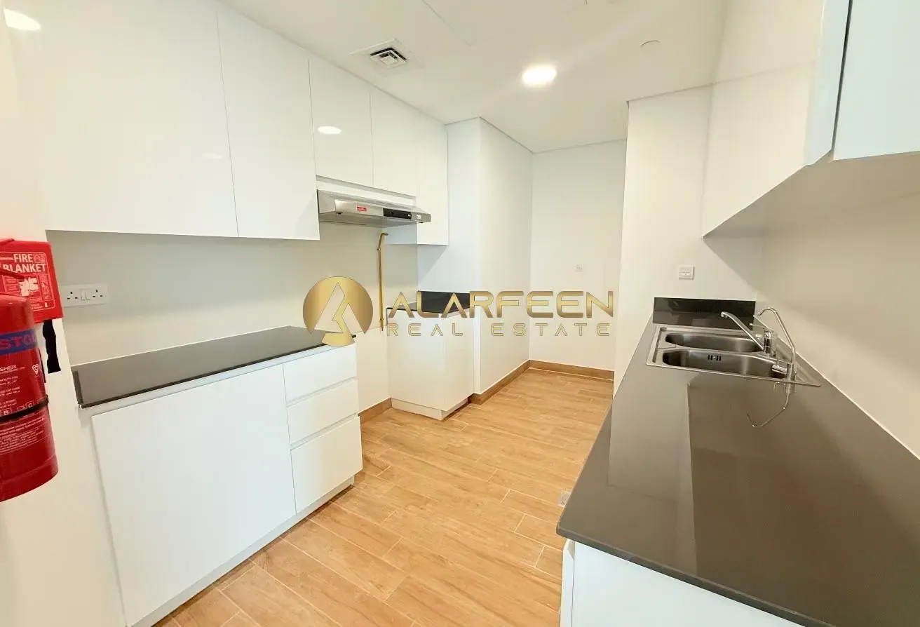 Spacious 3BHK Unit | Family Living | Park View