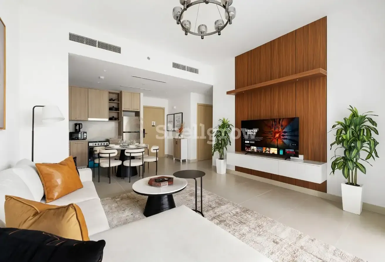 PREMIUM STUDIO WITH BALCONY | GOLF GRAND