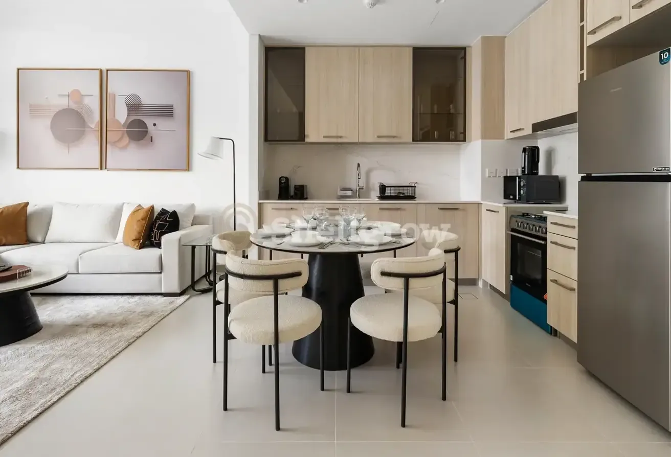 PREMIUM STUDIO WITH BALCONY | GOLF GRAND