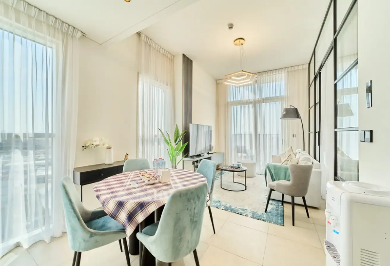 Bright & Spacious | Well Furnished 2 Bedrooms