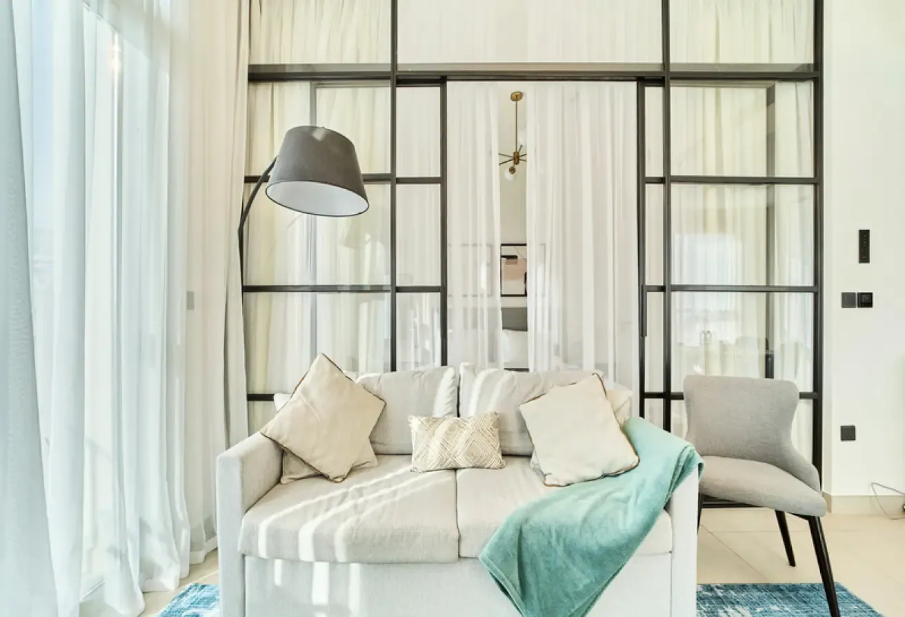 Bright & Spacious | Well Furnished 2 Bedrooms