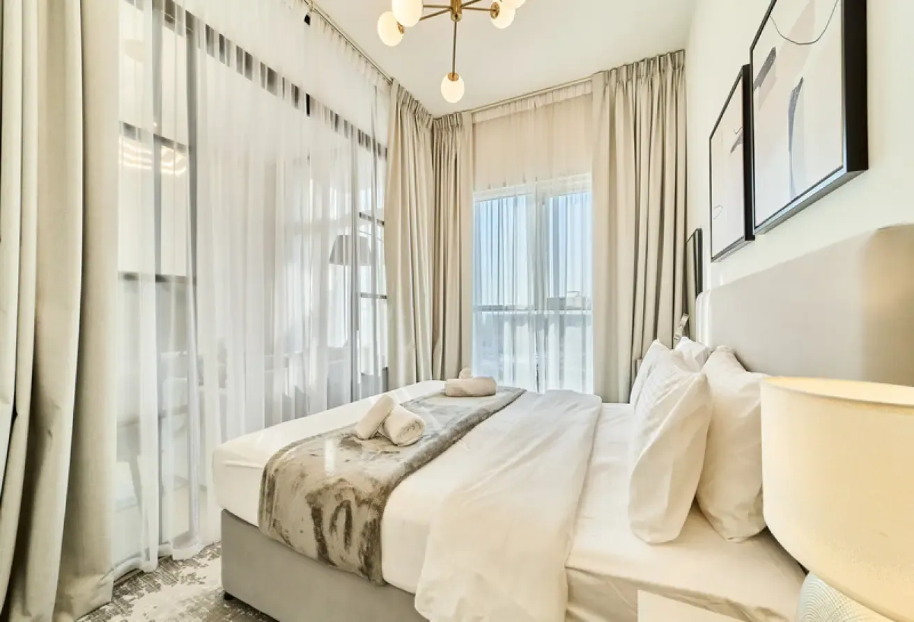 Bright & Spacious | Well Furnished 2 Bedrooms