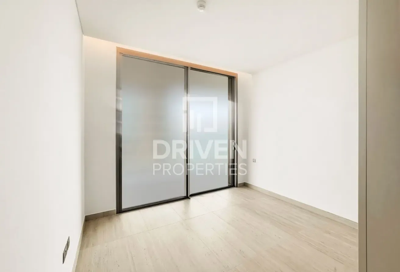 Corner Layout | High Floor Unit with Maids Room
