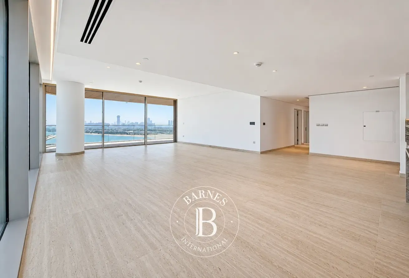 Corner Unit | Resort Living | Best Offer