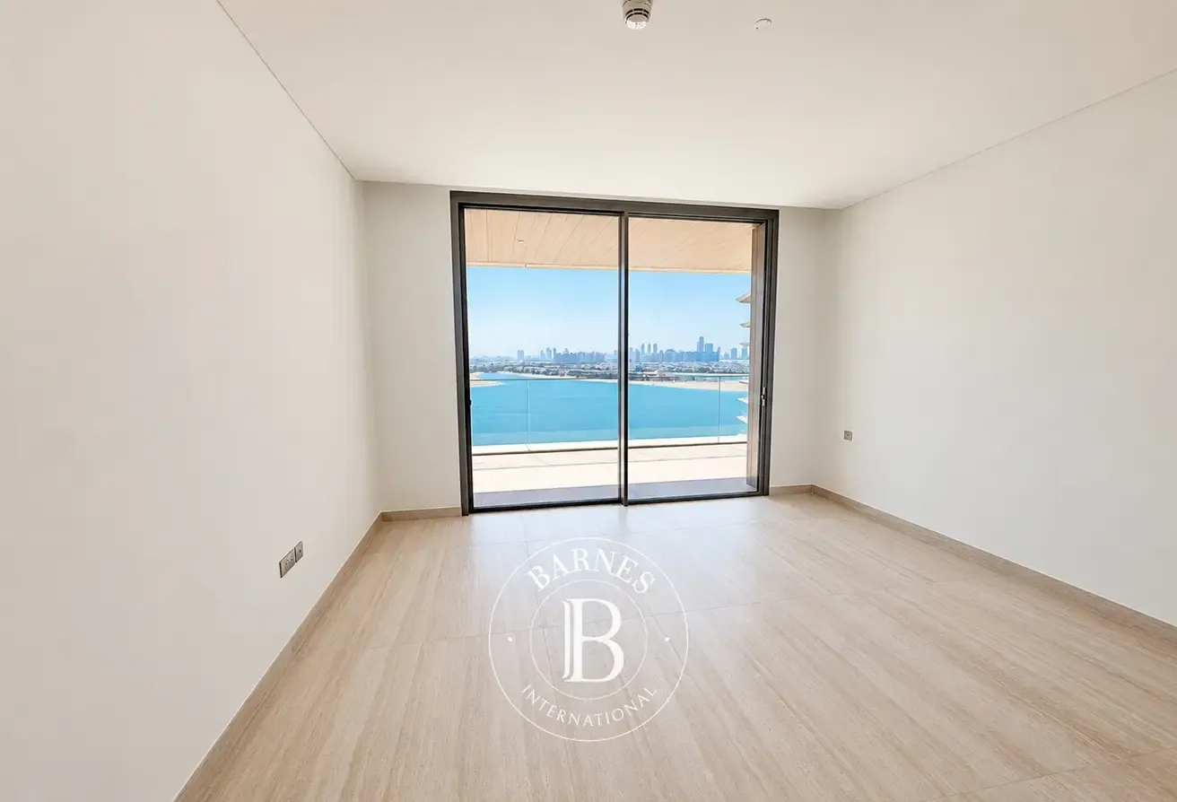 Corner Unit | Resort Living | Best Offer