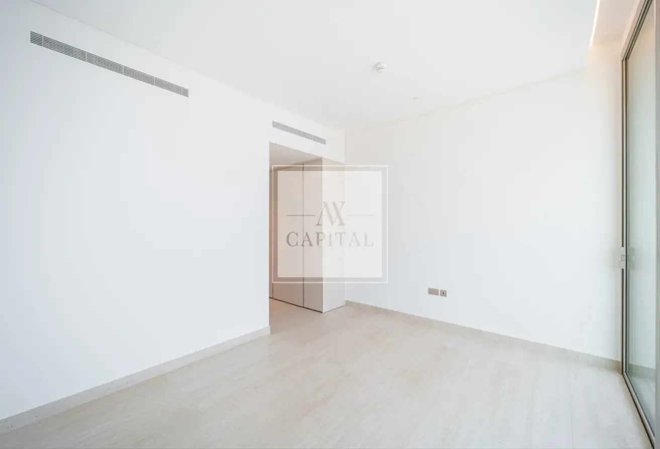 Luxury 2BR| Panoramic Sea View |Beachfront Living