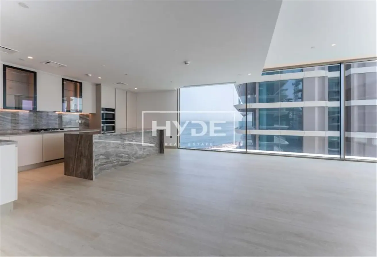 Brand New Luxury Apartment With Palm View