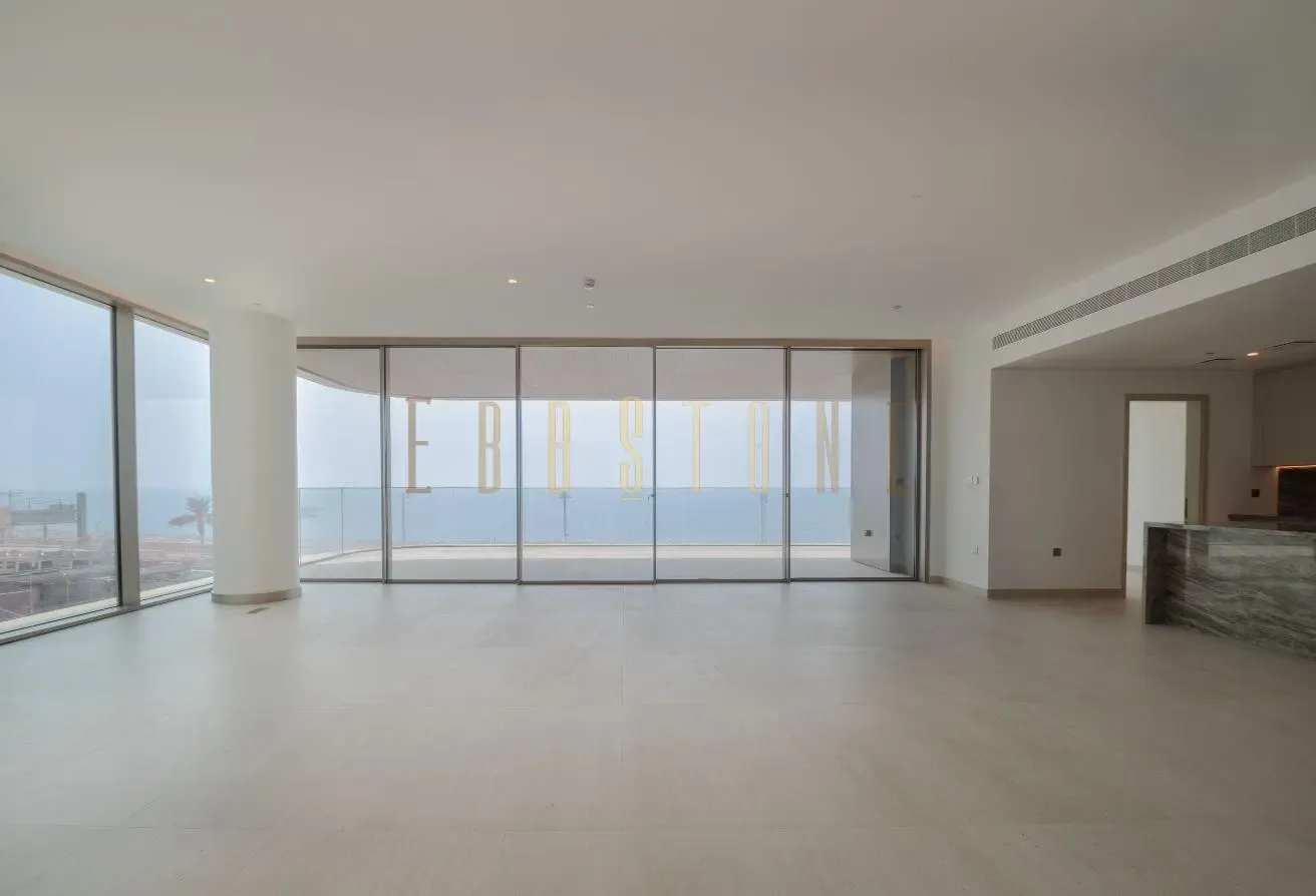 Exclusive Brand New 4 BR | Private Beach |Sea View