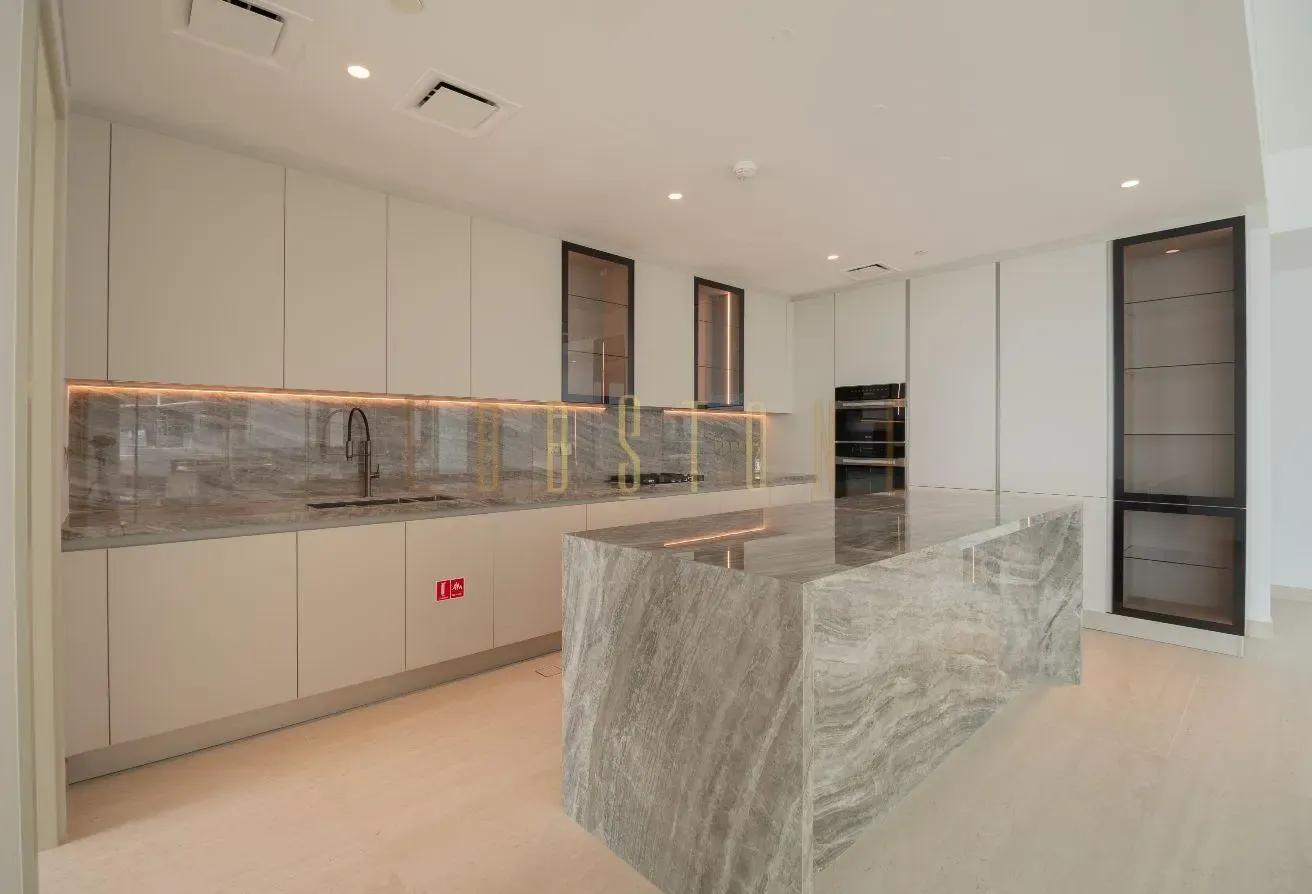 Exclusive Brand New 4 BR | Private Beach |Sea View