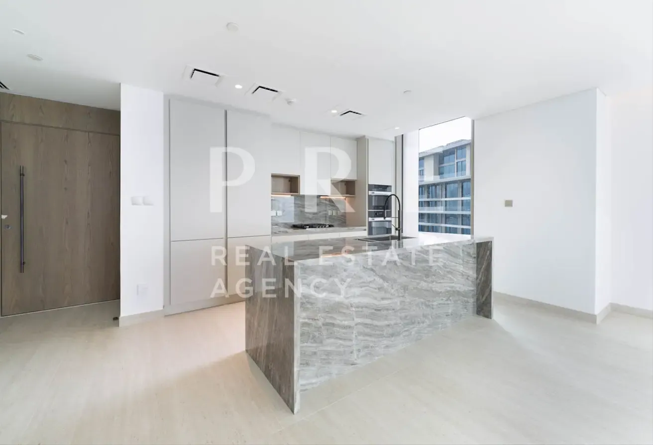 Skyline Serenity | Exclusive 2-Bedroom Apartment