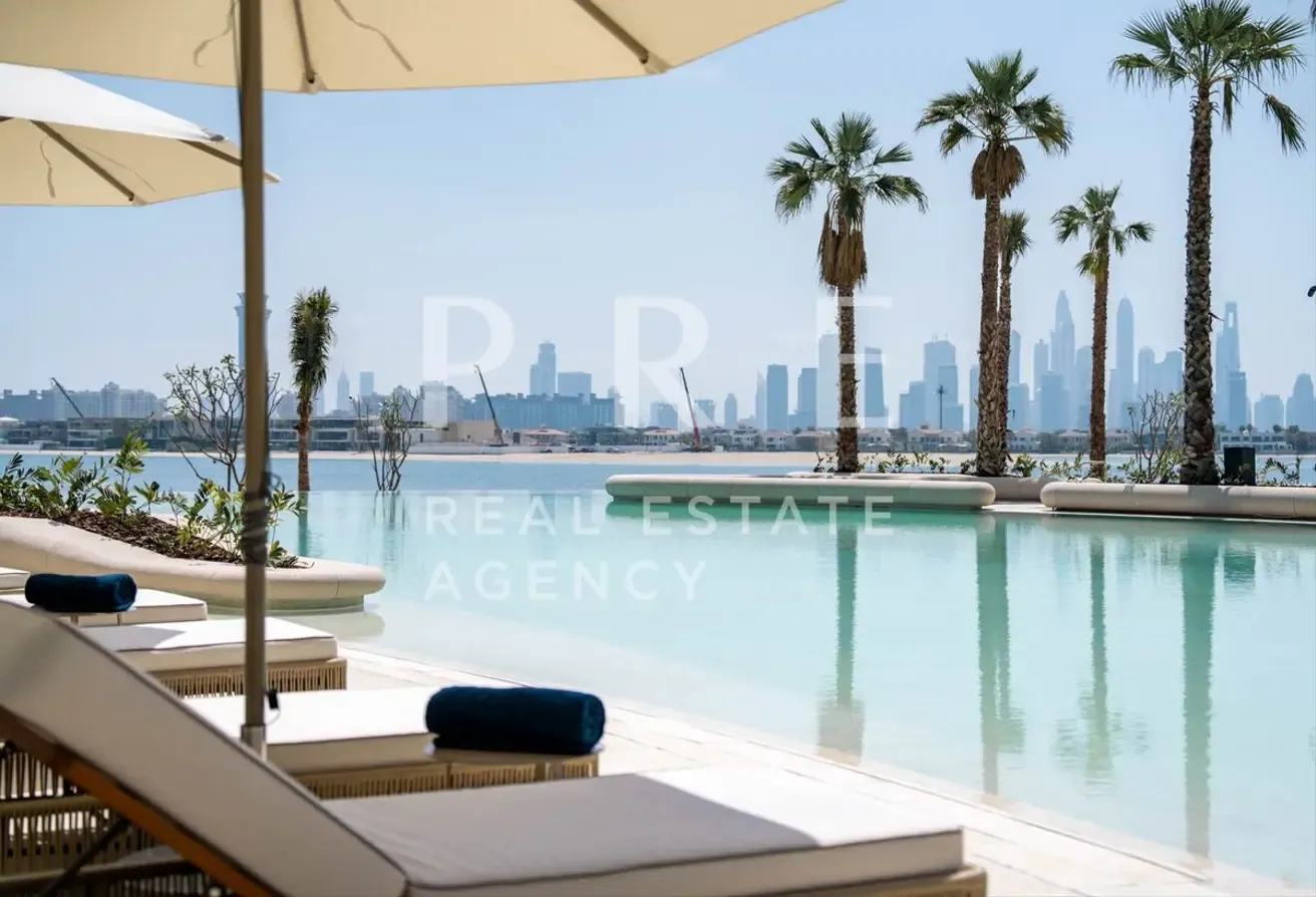 Stunning 2 bed + Maids | Corner Layout | Serenia