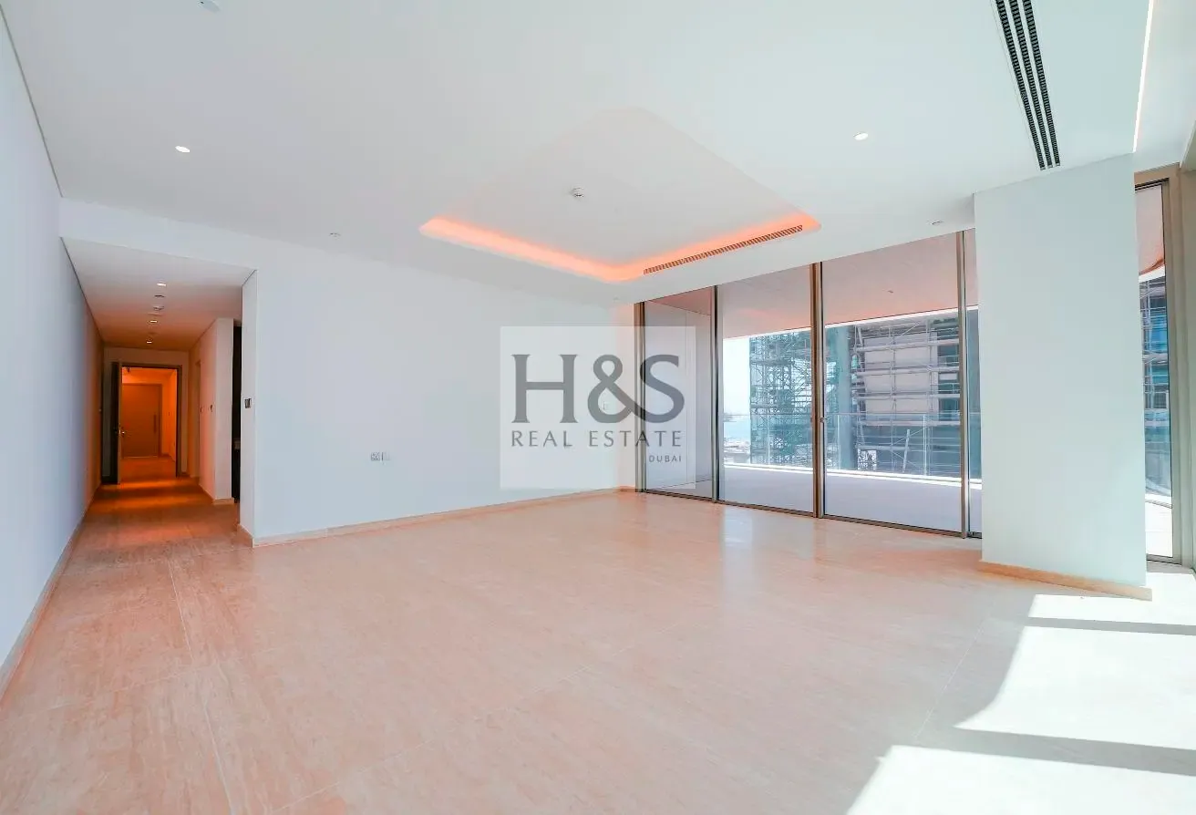 Luxury Finishes | Palm and Beach View | Vacant