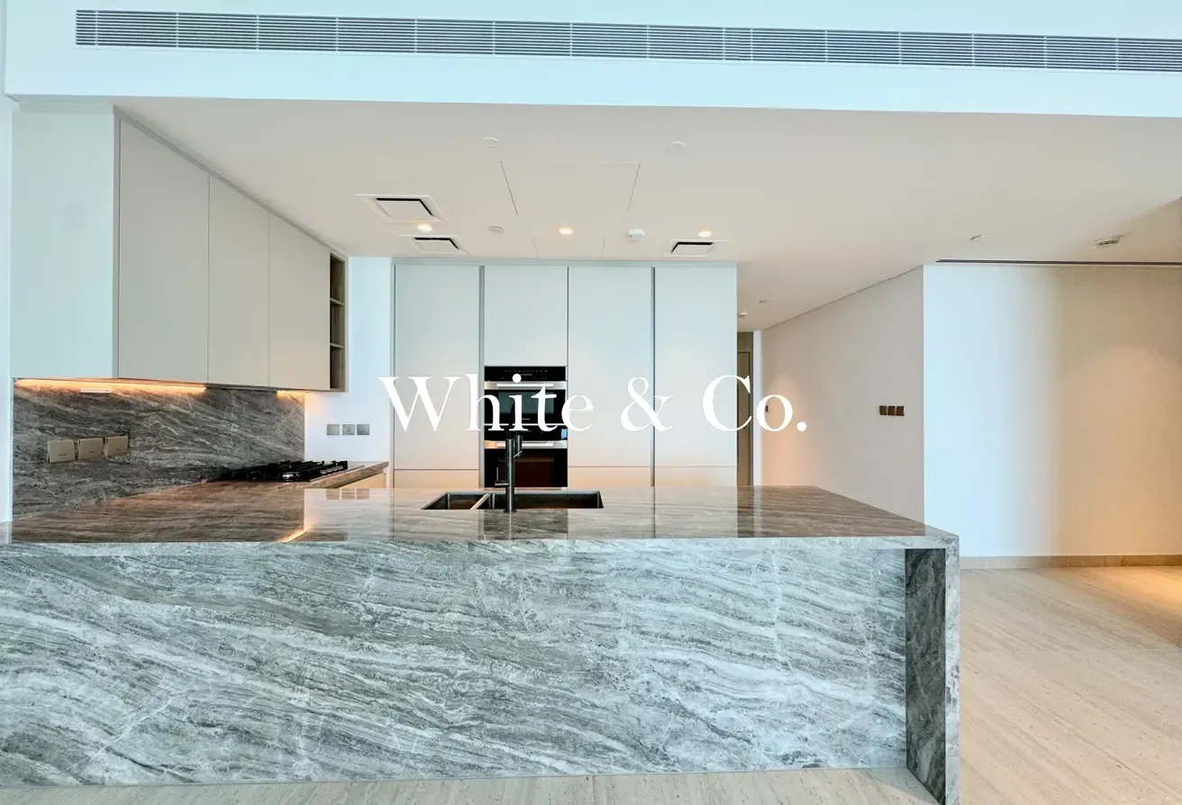Genuine Listing |Sea View | Private Beach