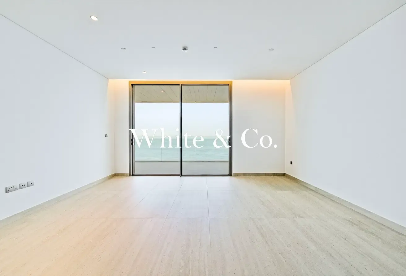 Genuine Listing |Sea View | Private Beach