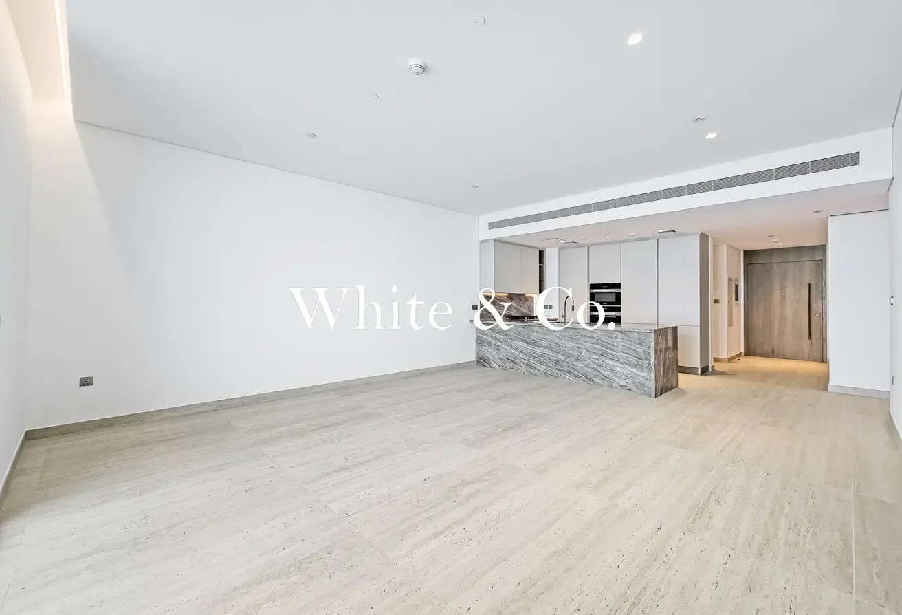 Genuine Listing |Sea View | Private Beach