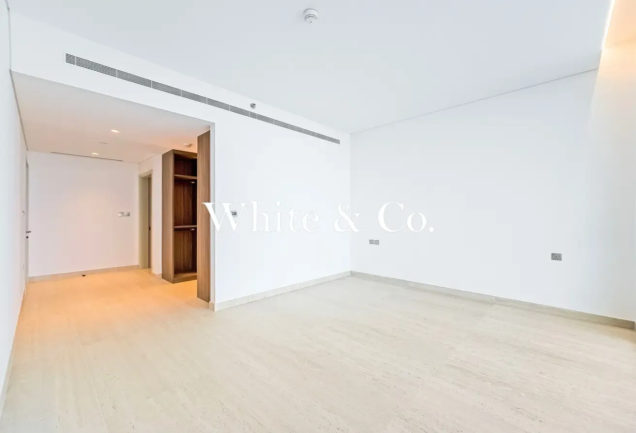 Genuine Listing |Sea View | Private Beach