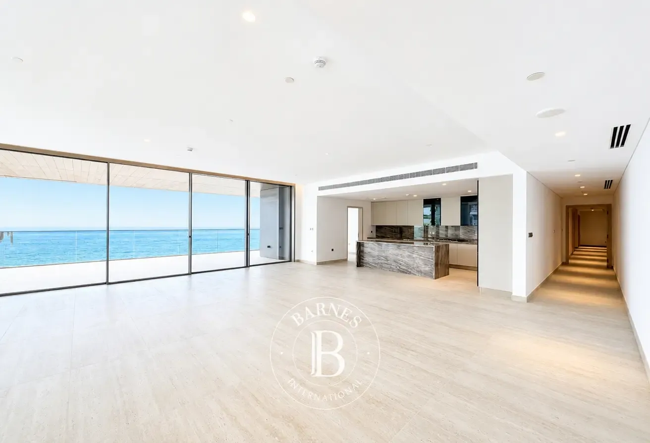 Resort Style | Bright & Spacious Layout