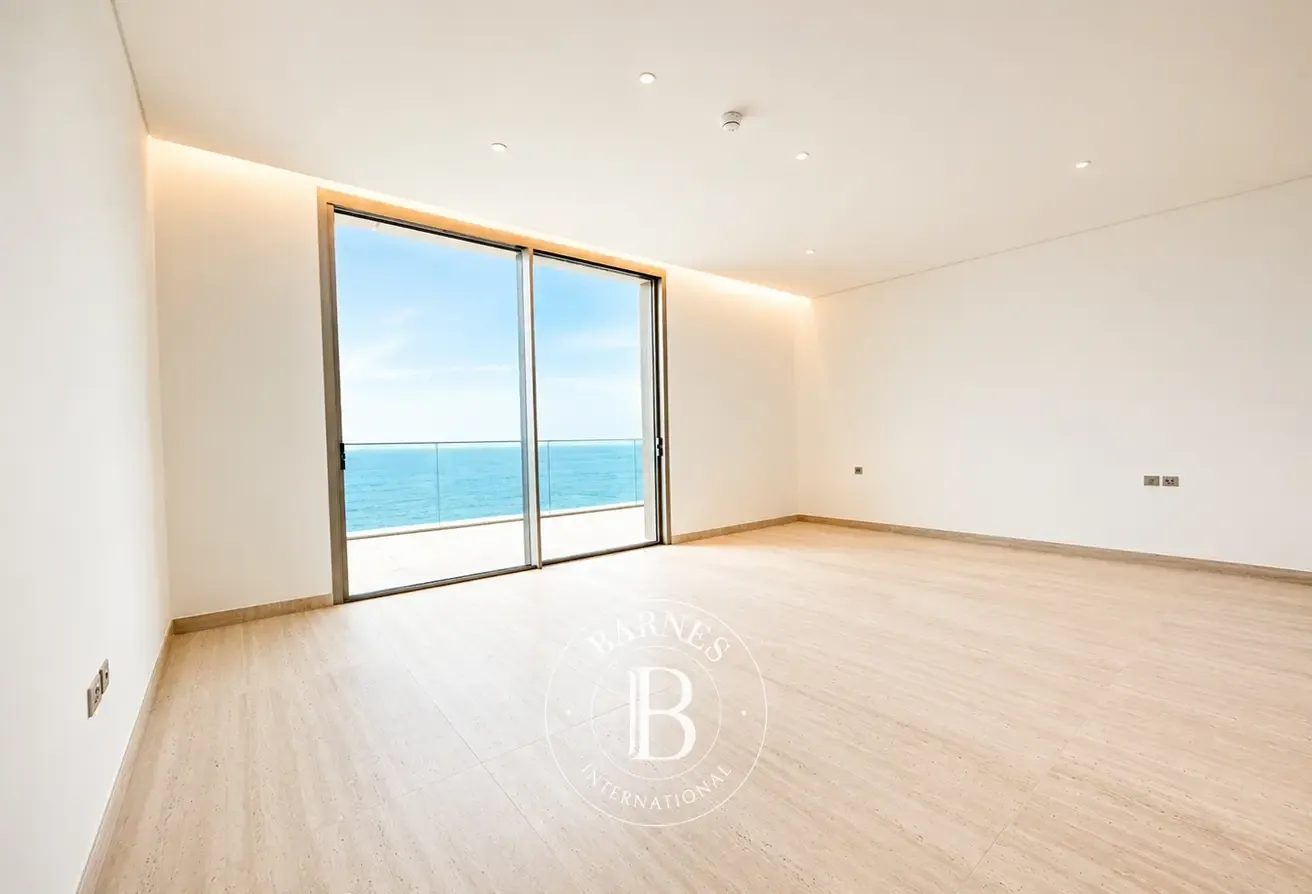 Resort Style | Bright & Spacious Layout