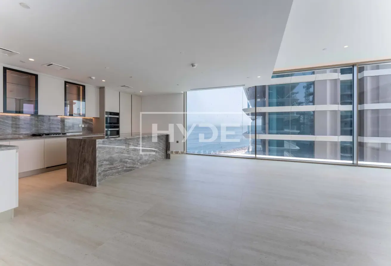 Huge Layout | Sea and Palm View | Luxury