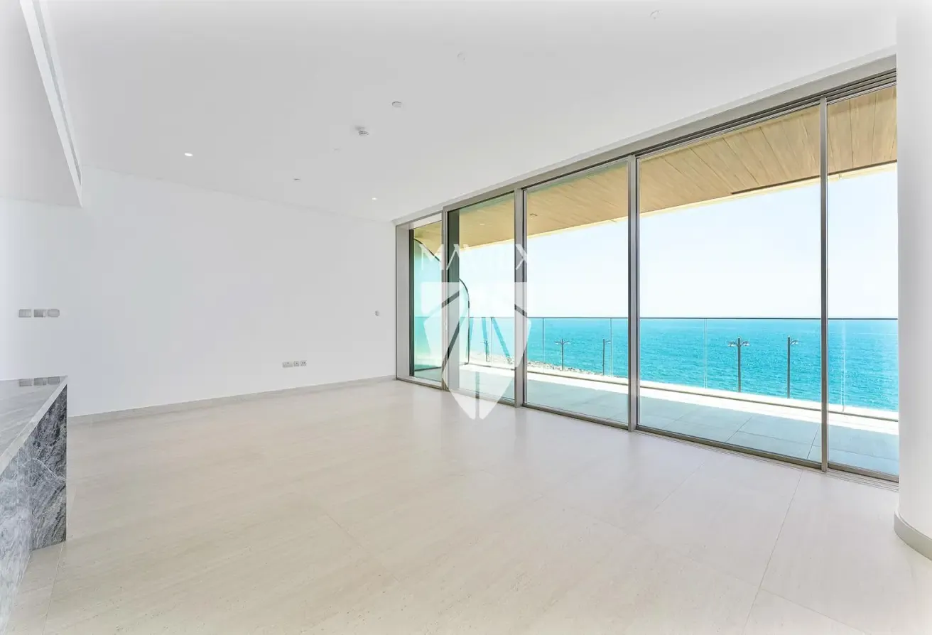Full Sea View | Luxury Living | Corner Unit