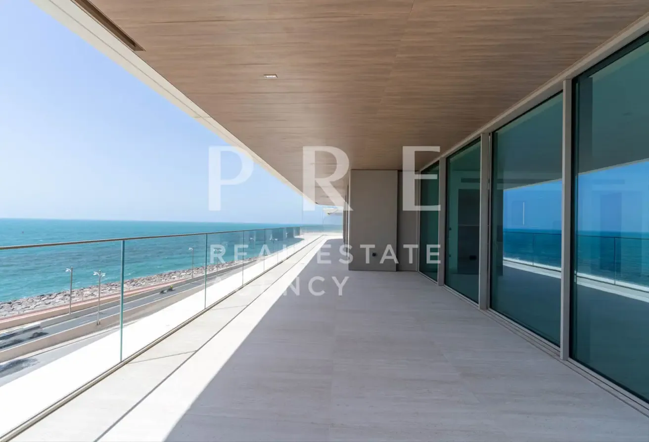 Luxurious Apartment | Stunning Sea Views
