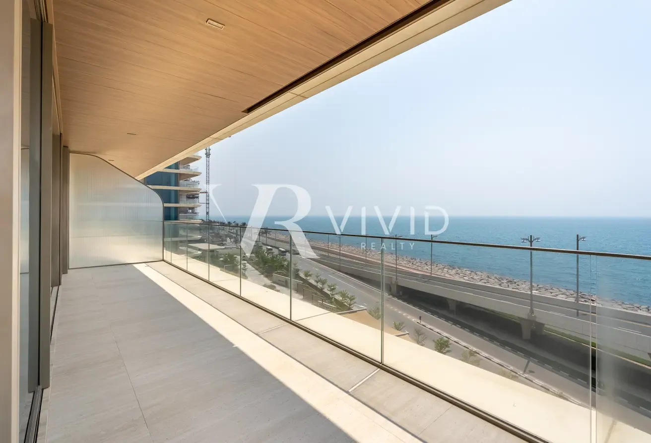 Professional Snagging | Corner Unit | Sea View