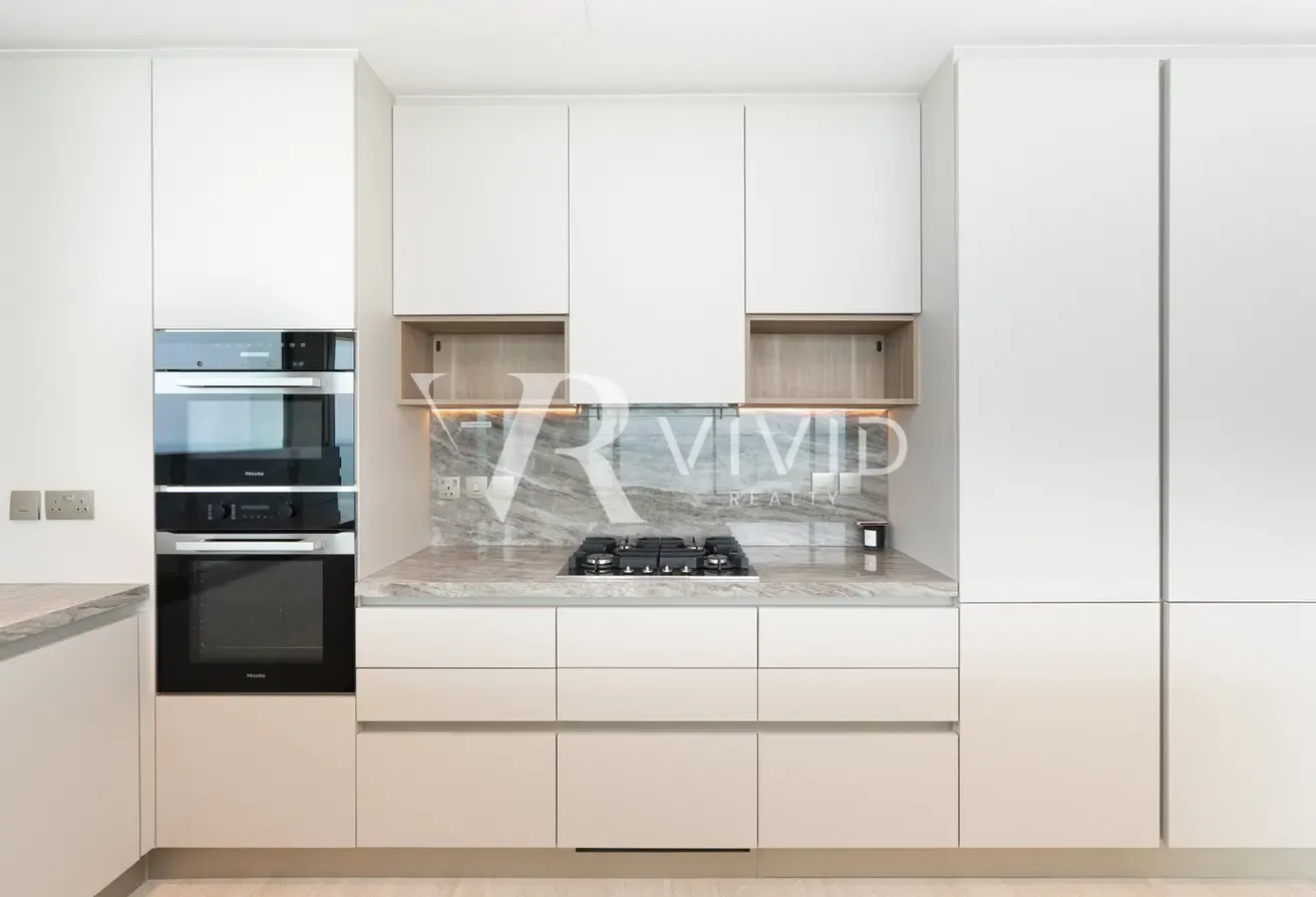 Professional Snagging | Corner Unit | Sea View