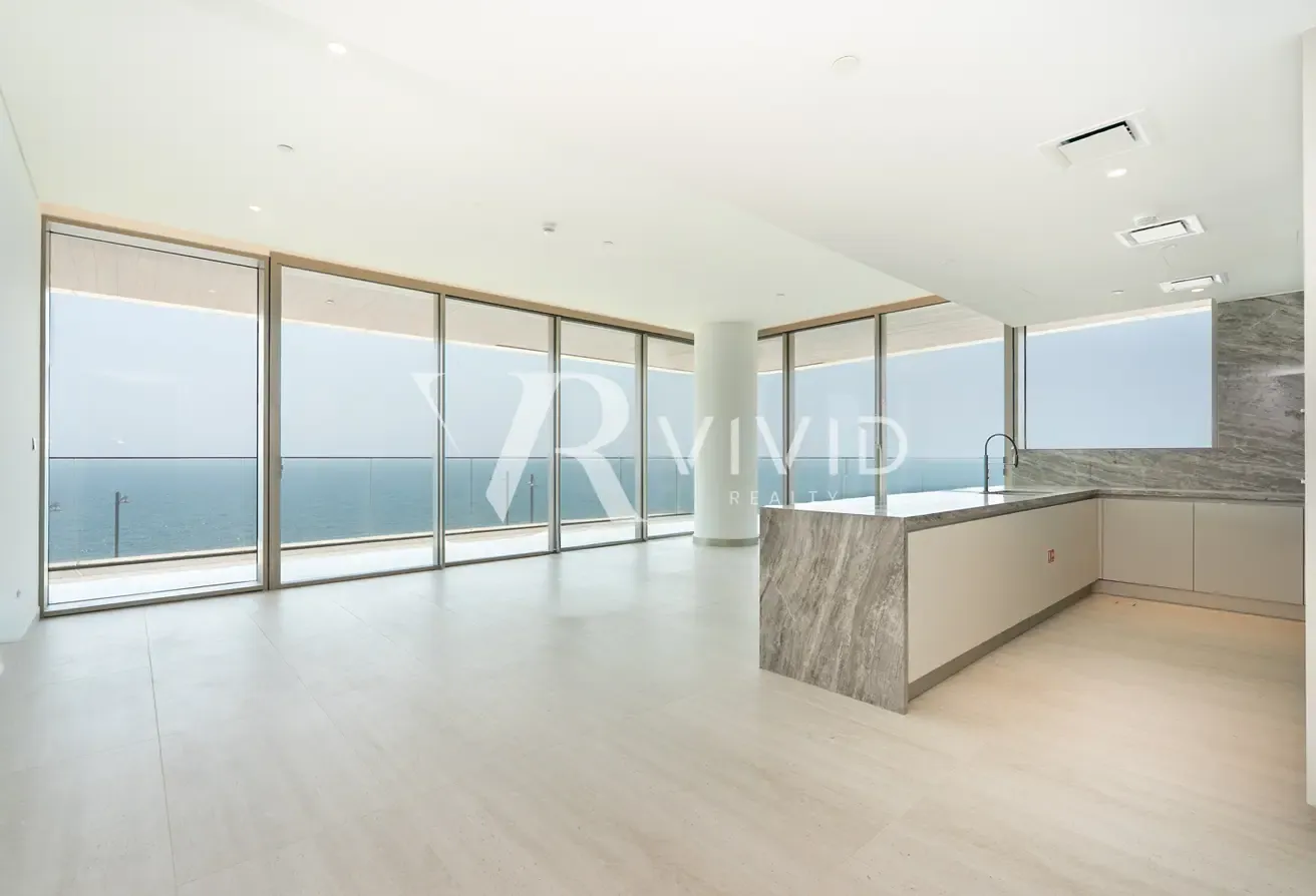 Professional Snagging | Corner Unit | Sea View