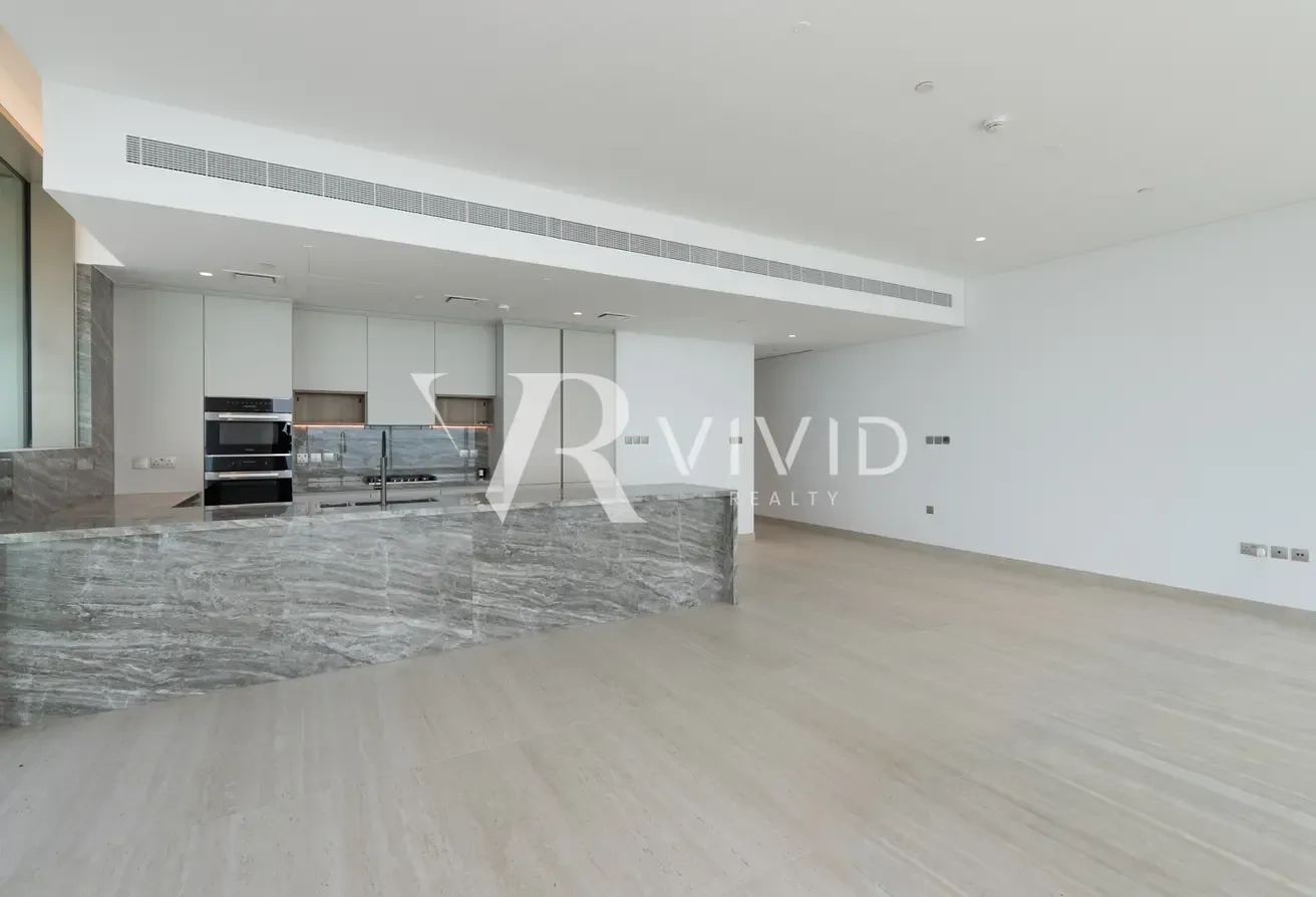 Professional Snagging | Corner Unit | Sea View