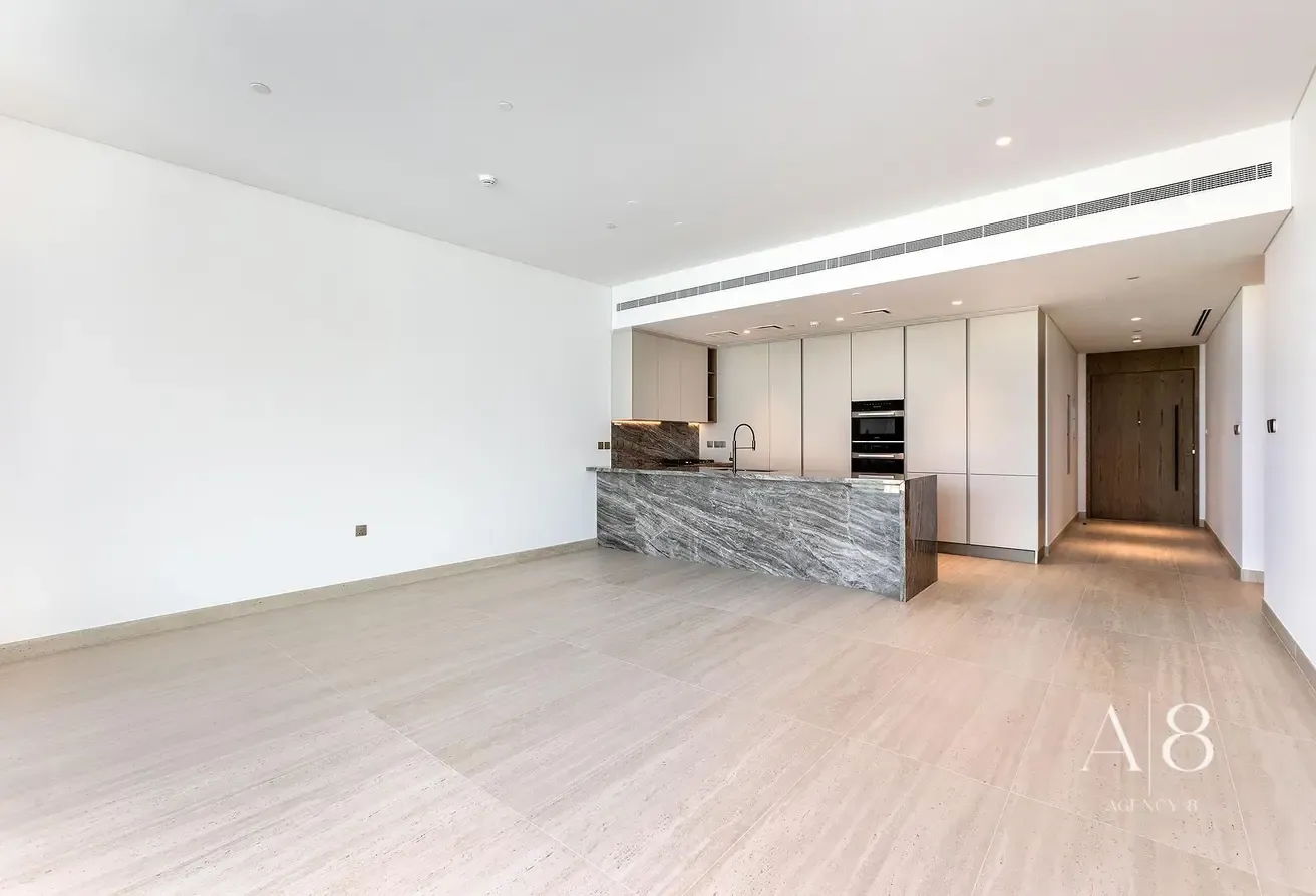 06 Layout on Lower Floor | Skyline and Beach View