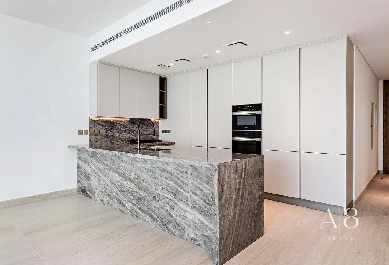 06 Layout on Lower Floor | Skyline and Beach View