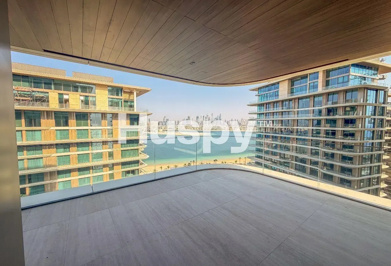 High Floor | Palm Facing | Flexible