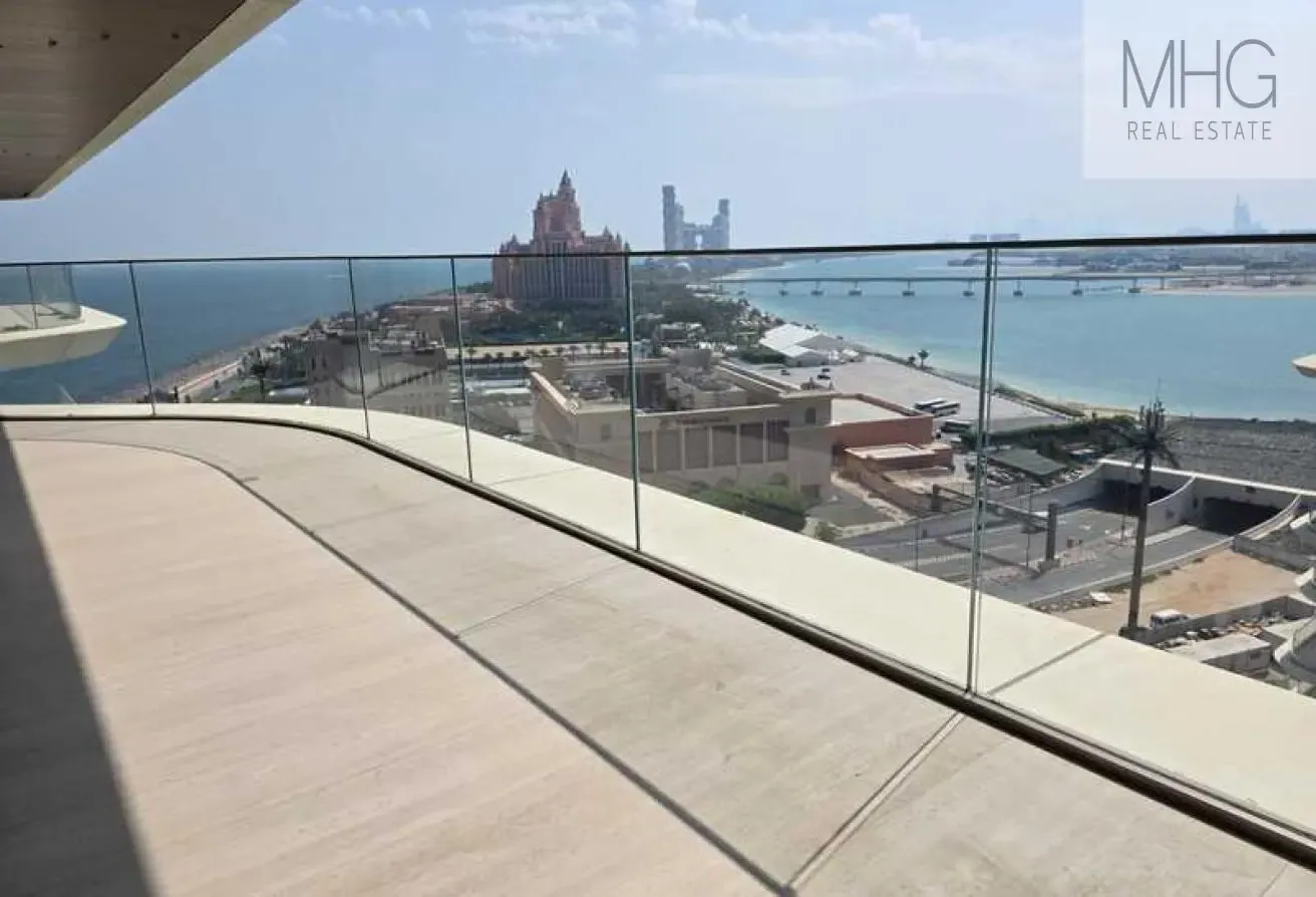Vacant | Panoramic Palm View | Ultra Luxurious