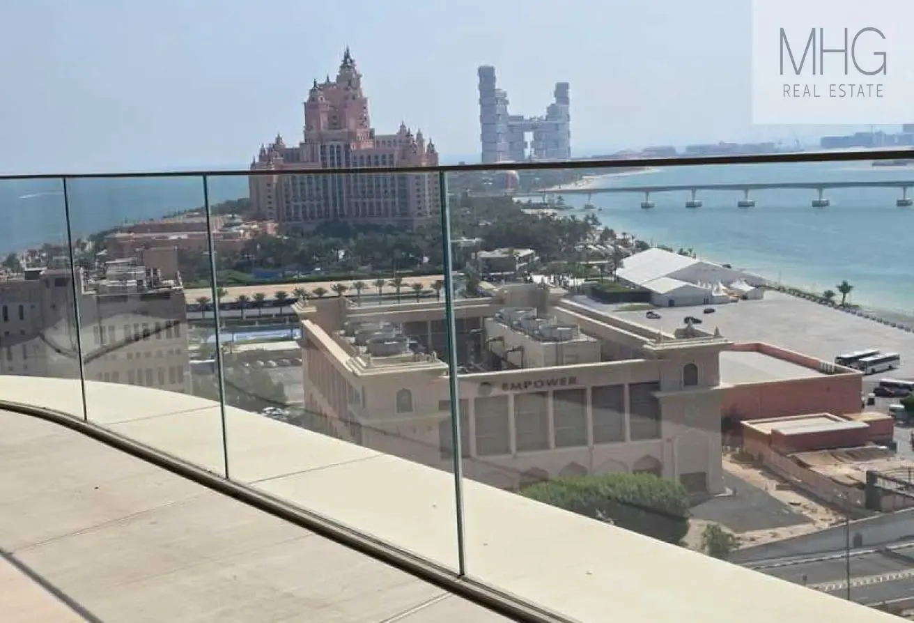 Vacant | Panoramic Palm View | Ultra Luxurious