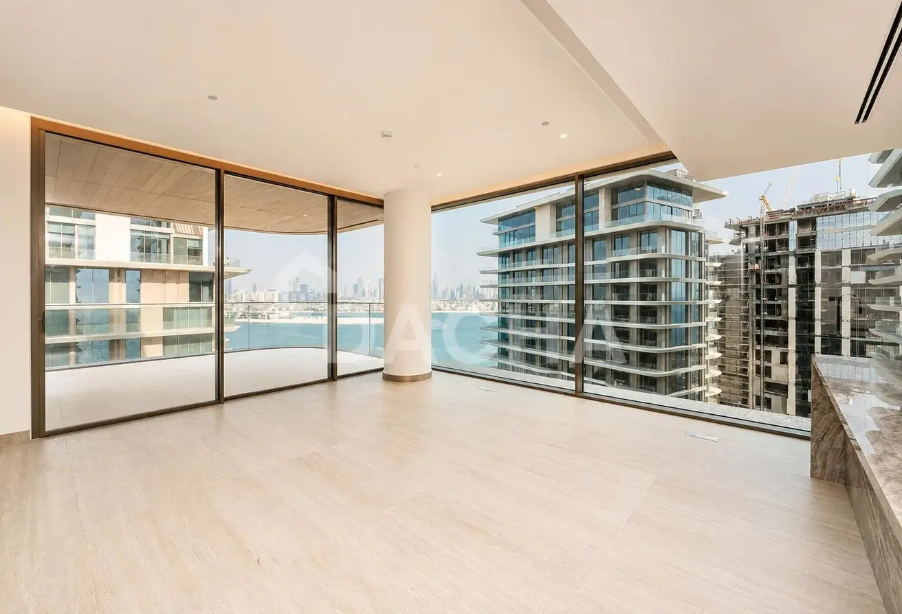 Ultra Luxury 2BR | Palm View | Prime Amenities