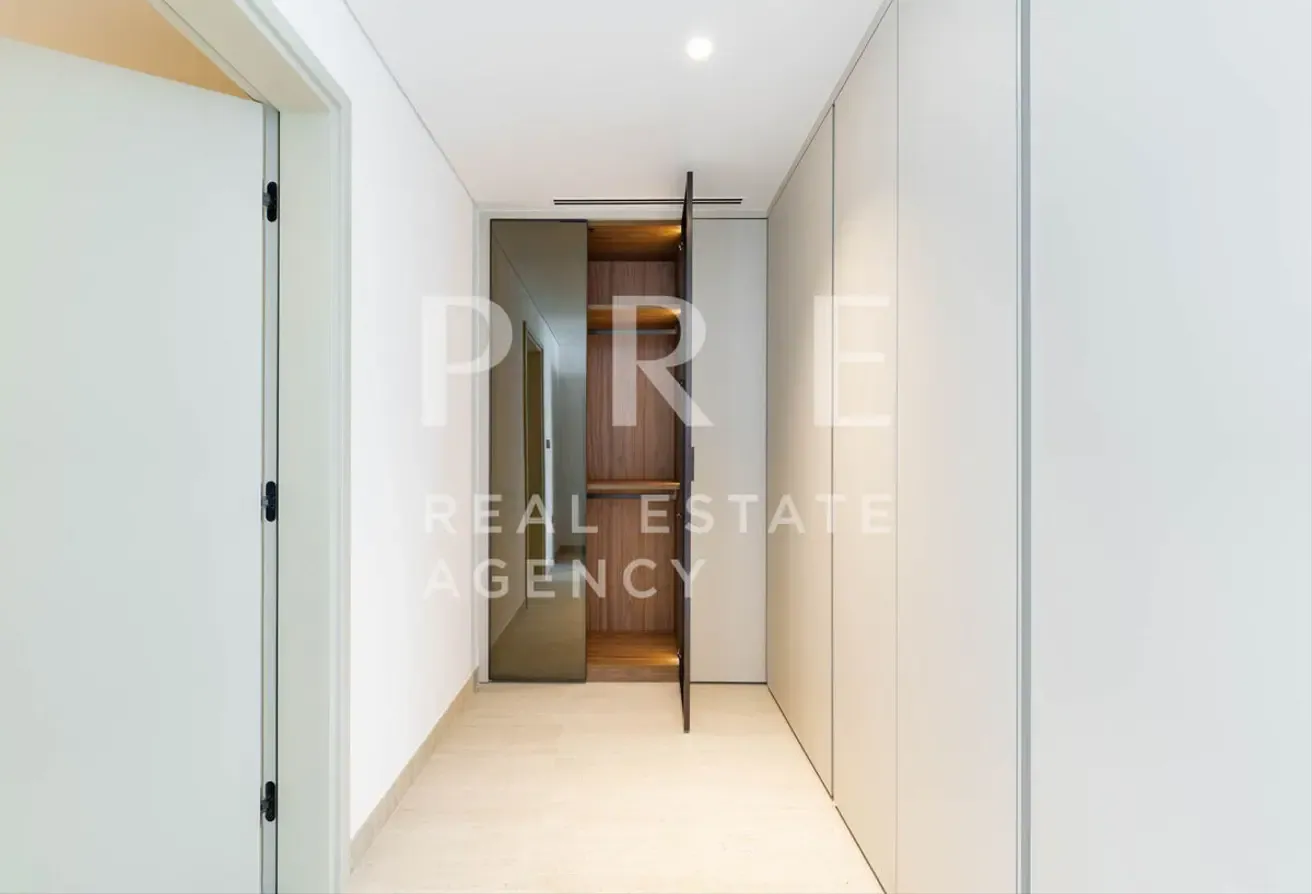 Skyline Luxury | Spacious 3-Bedroom