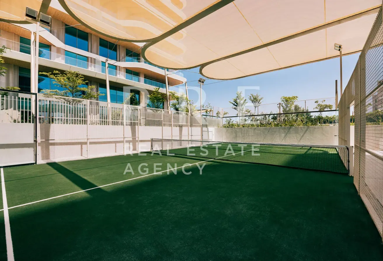 Skyline Luxury | Spacious 3-Bedroom