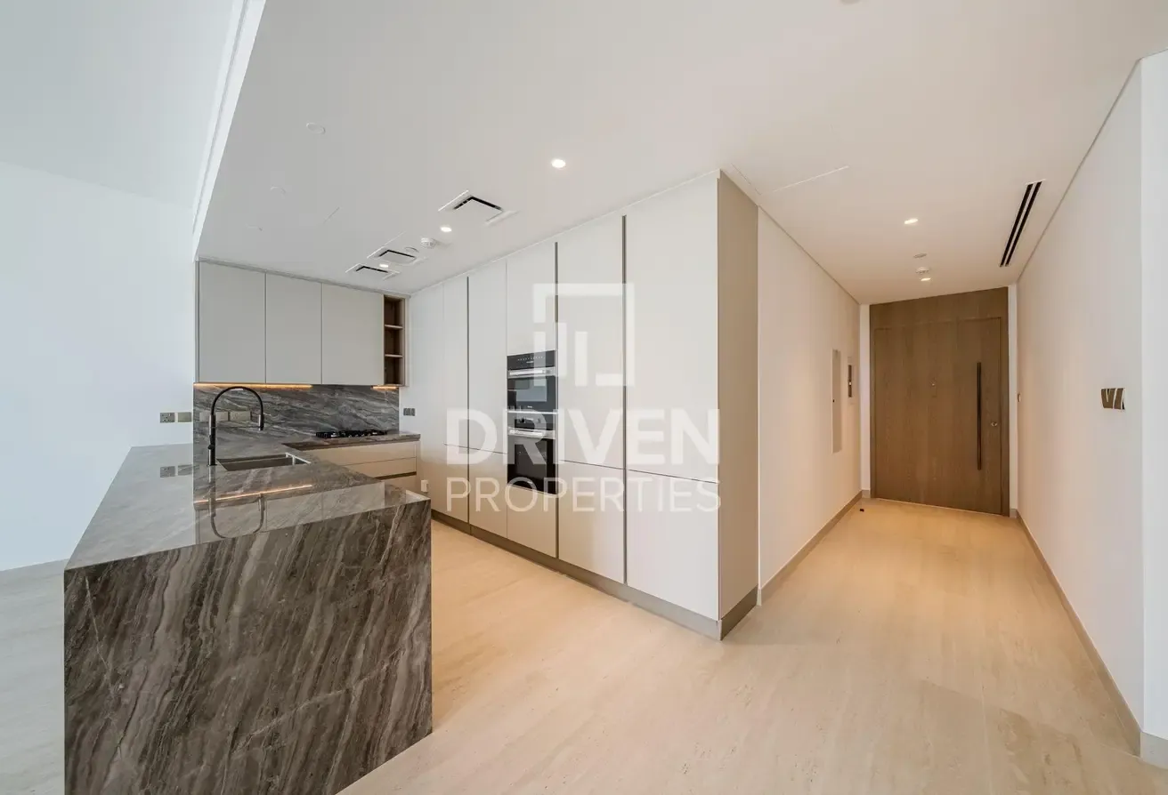 Luxury Living | High Floor | Sea View | Brand New