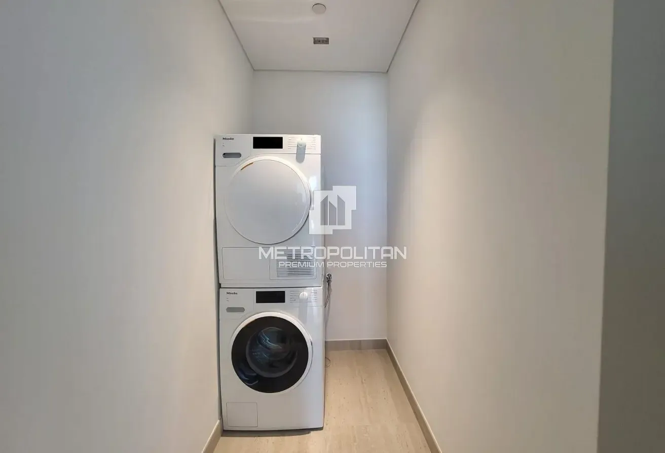 Brand New | Ready To Move In | Spacious Layout