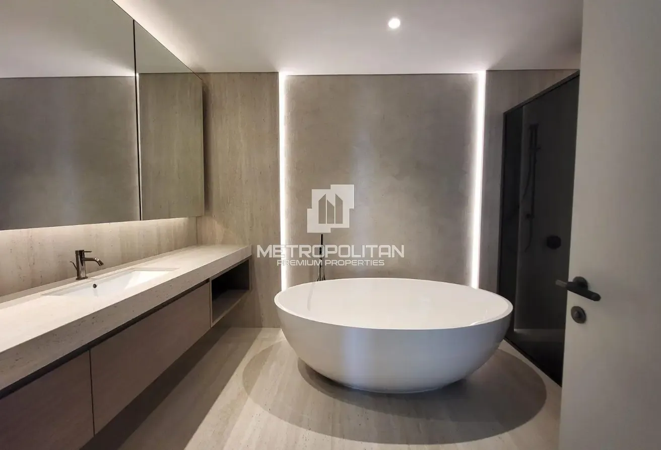 Brand New | Ready To Move In | Spacious Layout