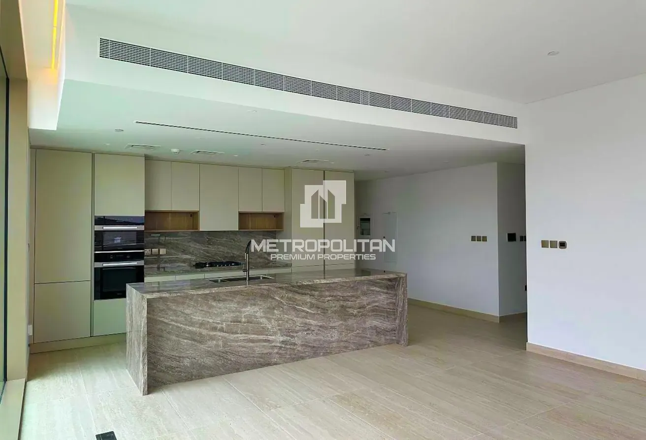 Sea Panorama | Brand New | Beachside Living