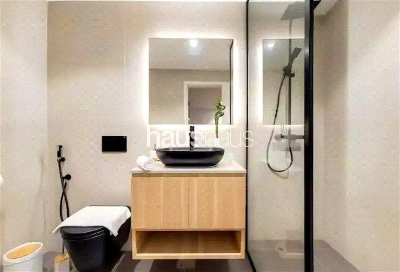 Fully Upgraded | Unique | Converted Studio