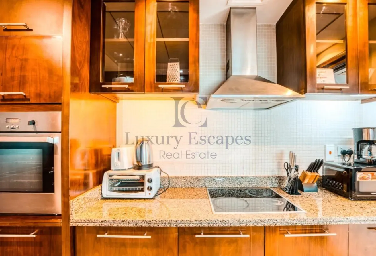 Partial Sea Views | Stunning Layout | 12 Cheques