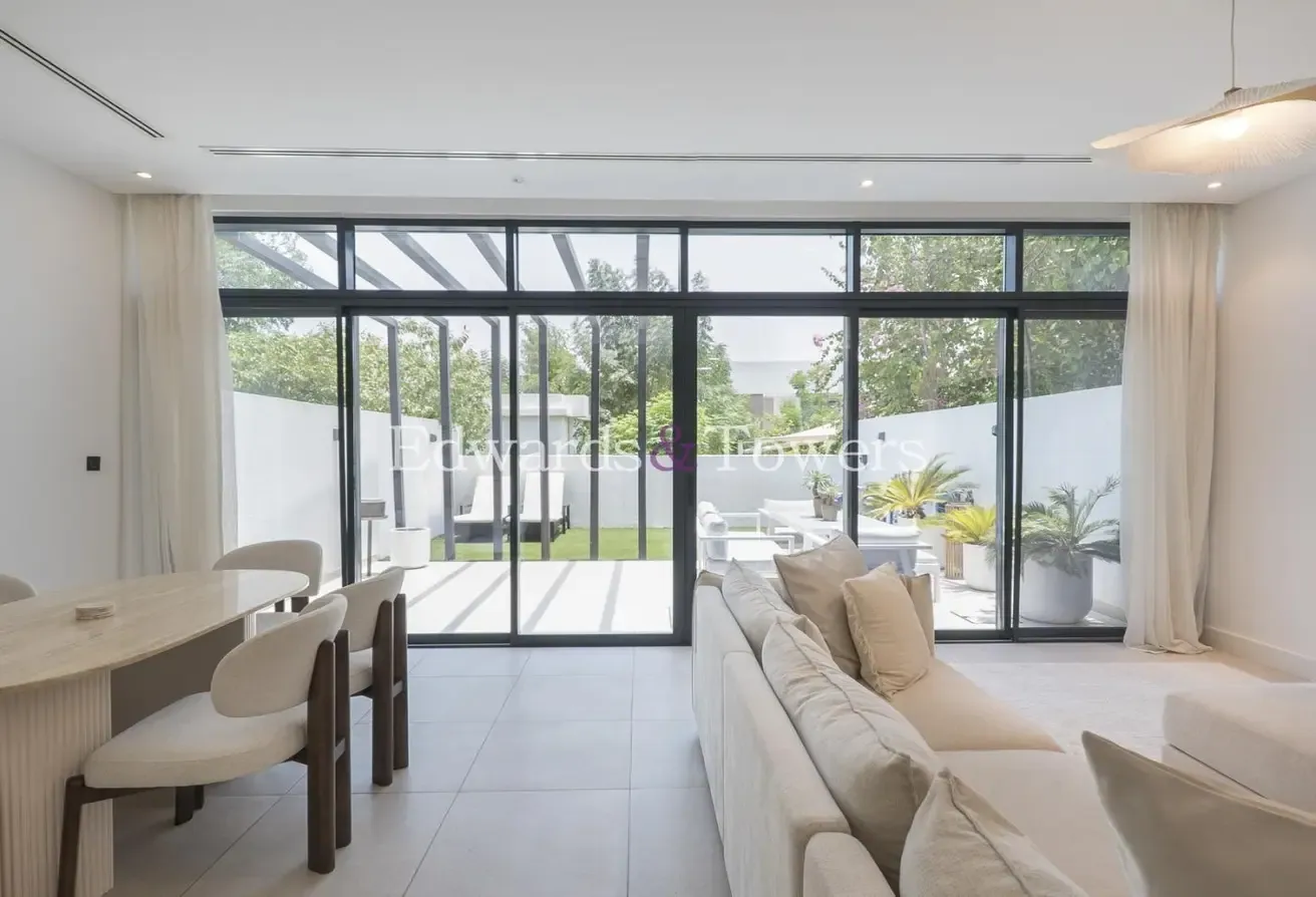 VOT | Rare Unit | Prime Location | 3 Bed Villa