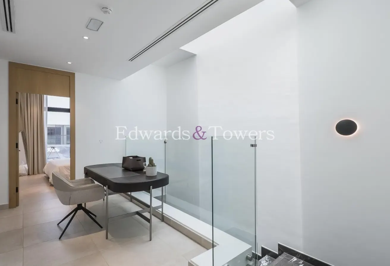 VOT | Rare Unit | Prime Location | 3 Bed Villa