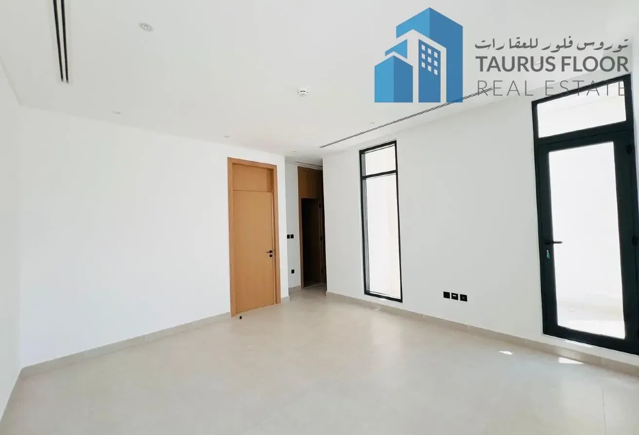 Bright & Spacious | 3 Bed + Maid | Private Garden