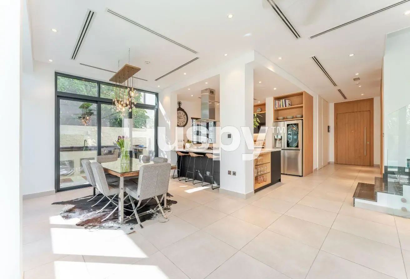 Upgraded Fully Furnished | Golf View | Pool