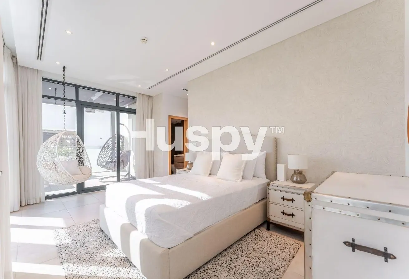 Upgraded Fully Furnished | Golf View | Pool